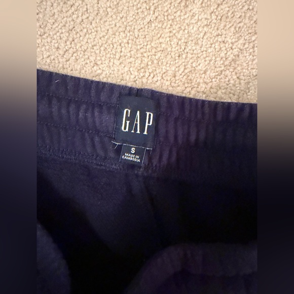 GAP Navy Women’s Jogger Sweatpant - Picture 8 of 9